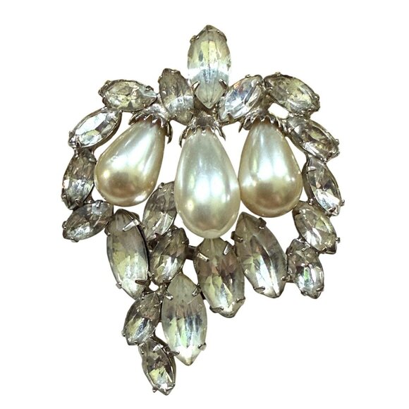 Vintage Rhinestone & Faux Pearl Wedding Brooch Pin - Picture 1 of 8